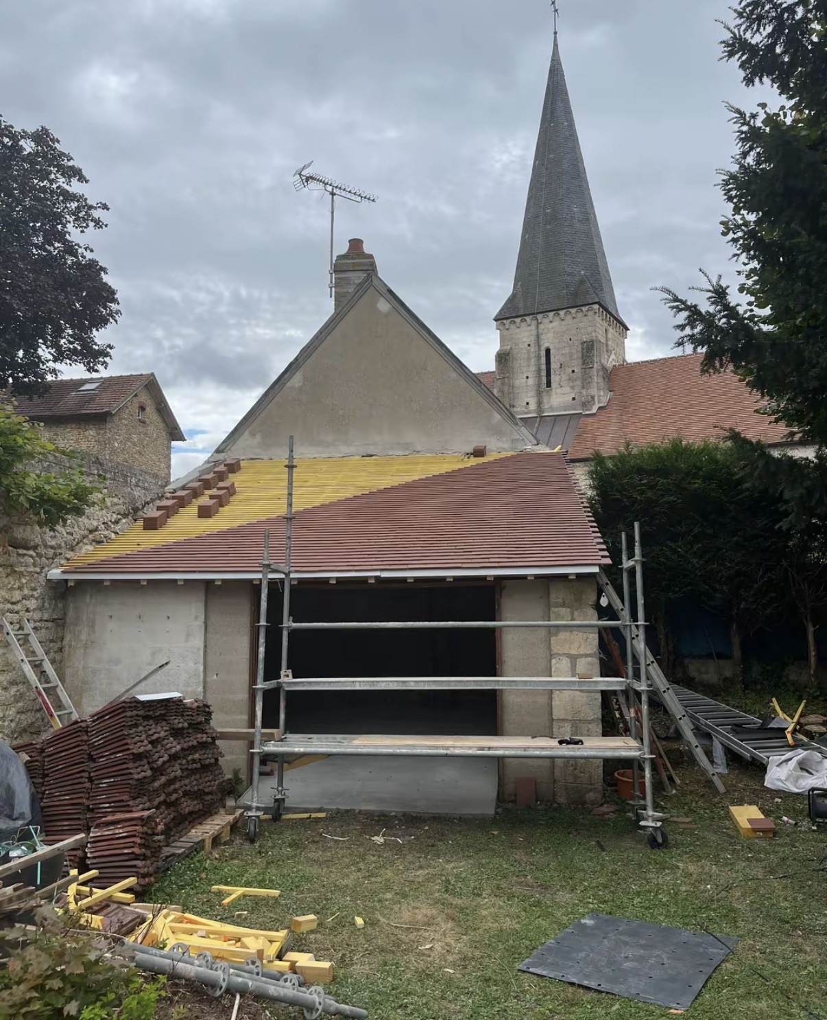 Réfection tuiles — Avallon